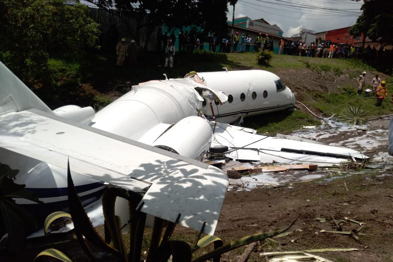 Honduras'ta özel uçak düştü